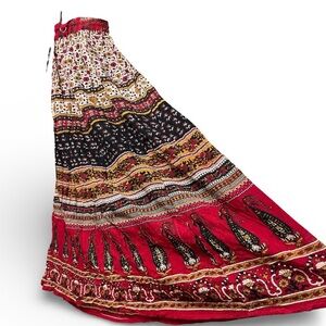 Bohemian Hippie Style Red and Black crinkle Maxi Skirt from India NWT